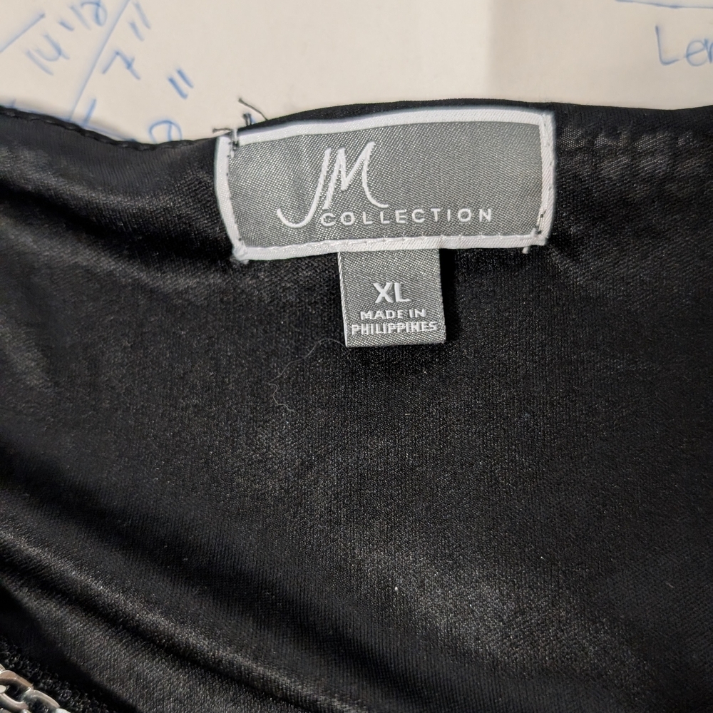 JM Collection Metallic Silver Tunic - Picture 6 of 8